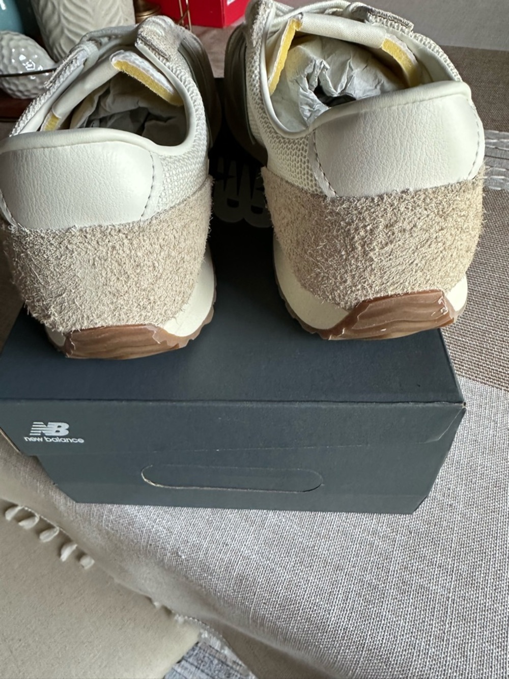 New Balance 471 Women’s 10.5 men’s 9 lifestyle sneaker - Picture 2 of 5